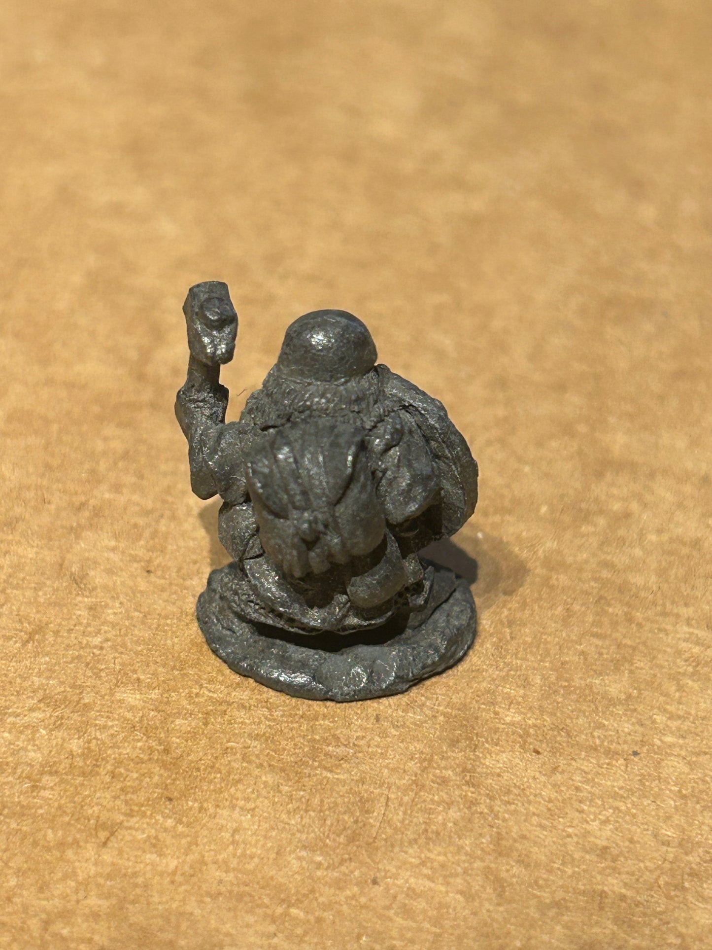 Warhammer fantasy dwarfs C06/1d
Dwarf Attacking w. Hammer
