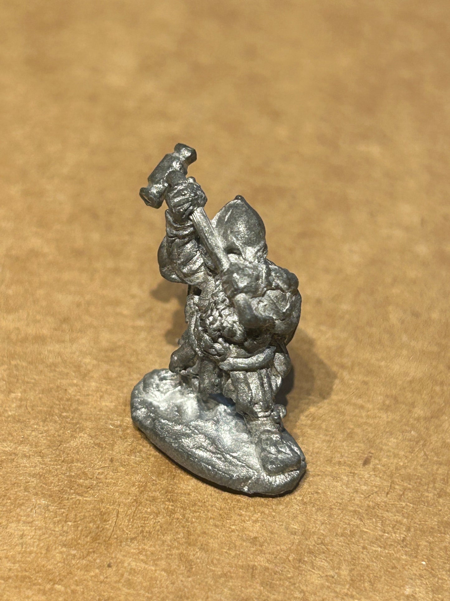 Citadel Games Workshop Warhammer C06 Dwarf Fighter "Verax Goblinfoe" (1C 01) D&D