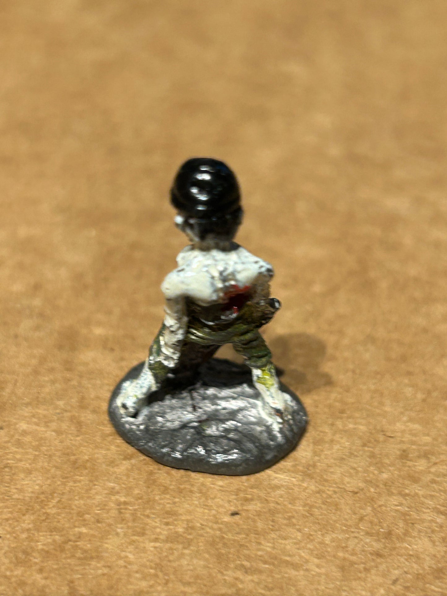 Warhammer fantasy undead fantasy tribes zombie with club FTZ3