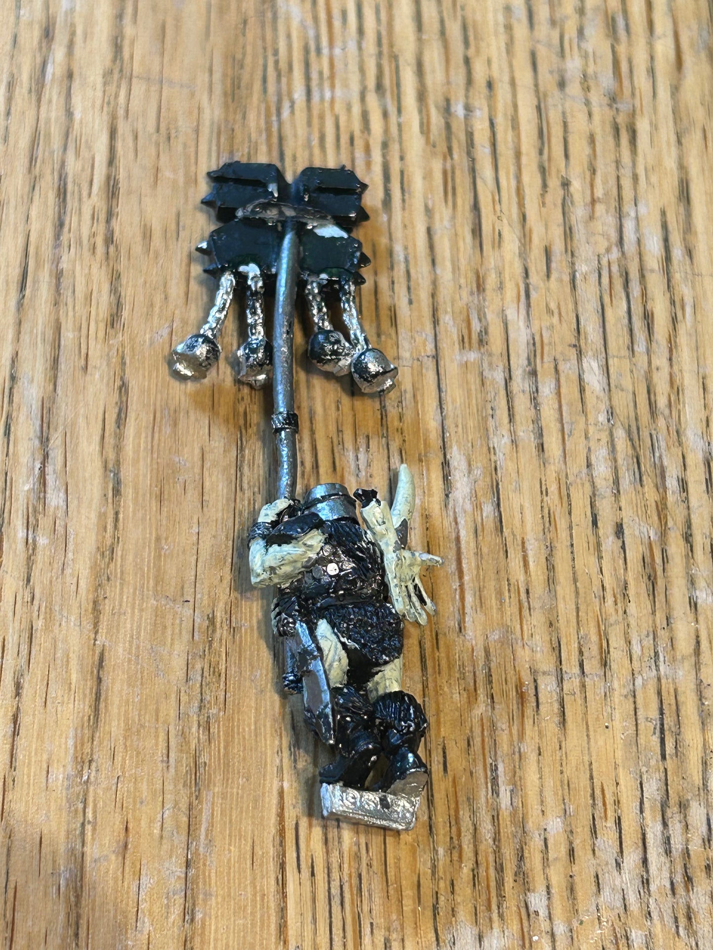 Warhammer 1997 Chaos Marauder Command Group Standard Bearer Banner Metal (I think the banner top has been changed)