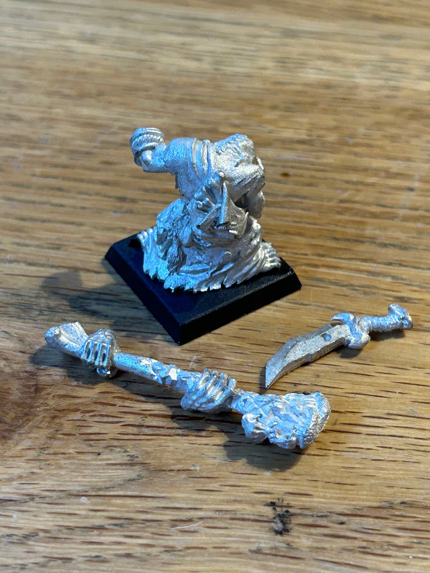 WARHAMMER FANTASY ORCS AND GOBLIN - NAZGOB SHAMAN