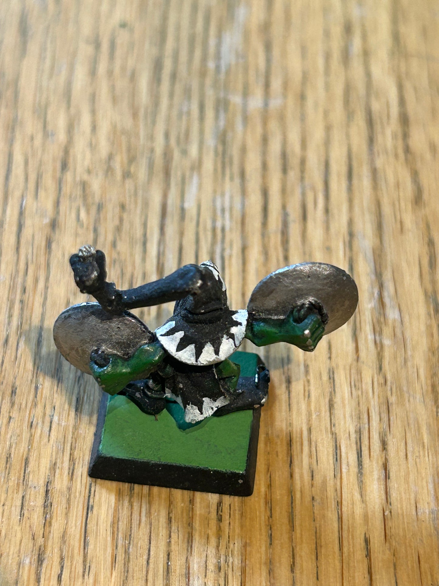Warhammer fantasy might goblin squig herder