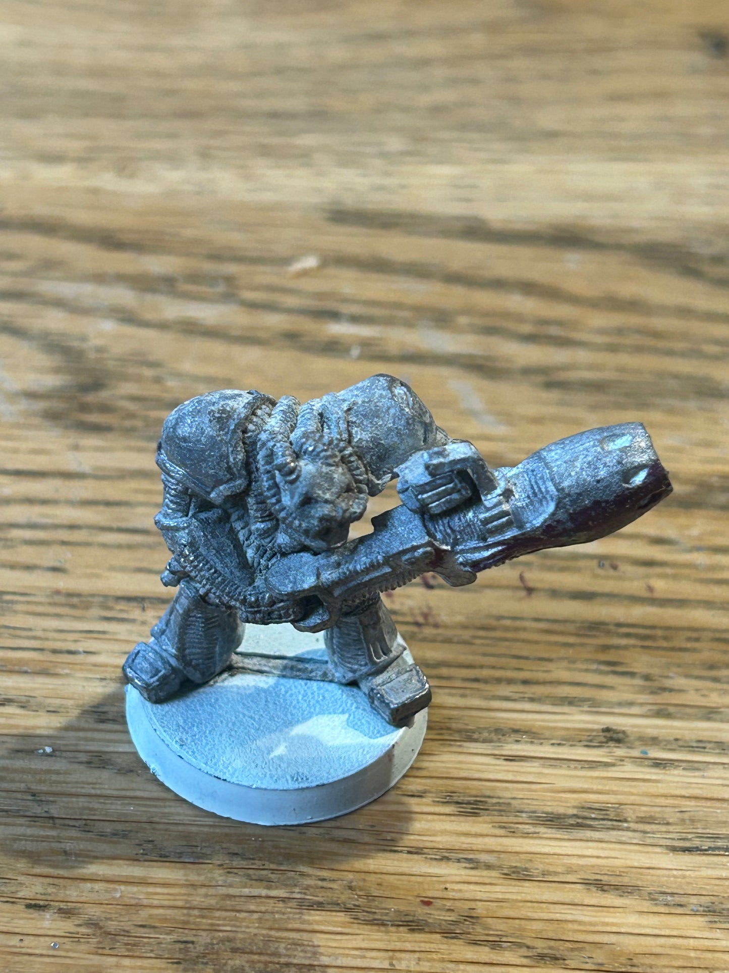 Games Workshop Warhammer 40k Rogue Trader Chaos Renegades Heavy Weapon Heavy Plasma Gun Marine (no backpack)