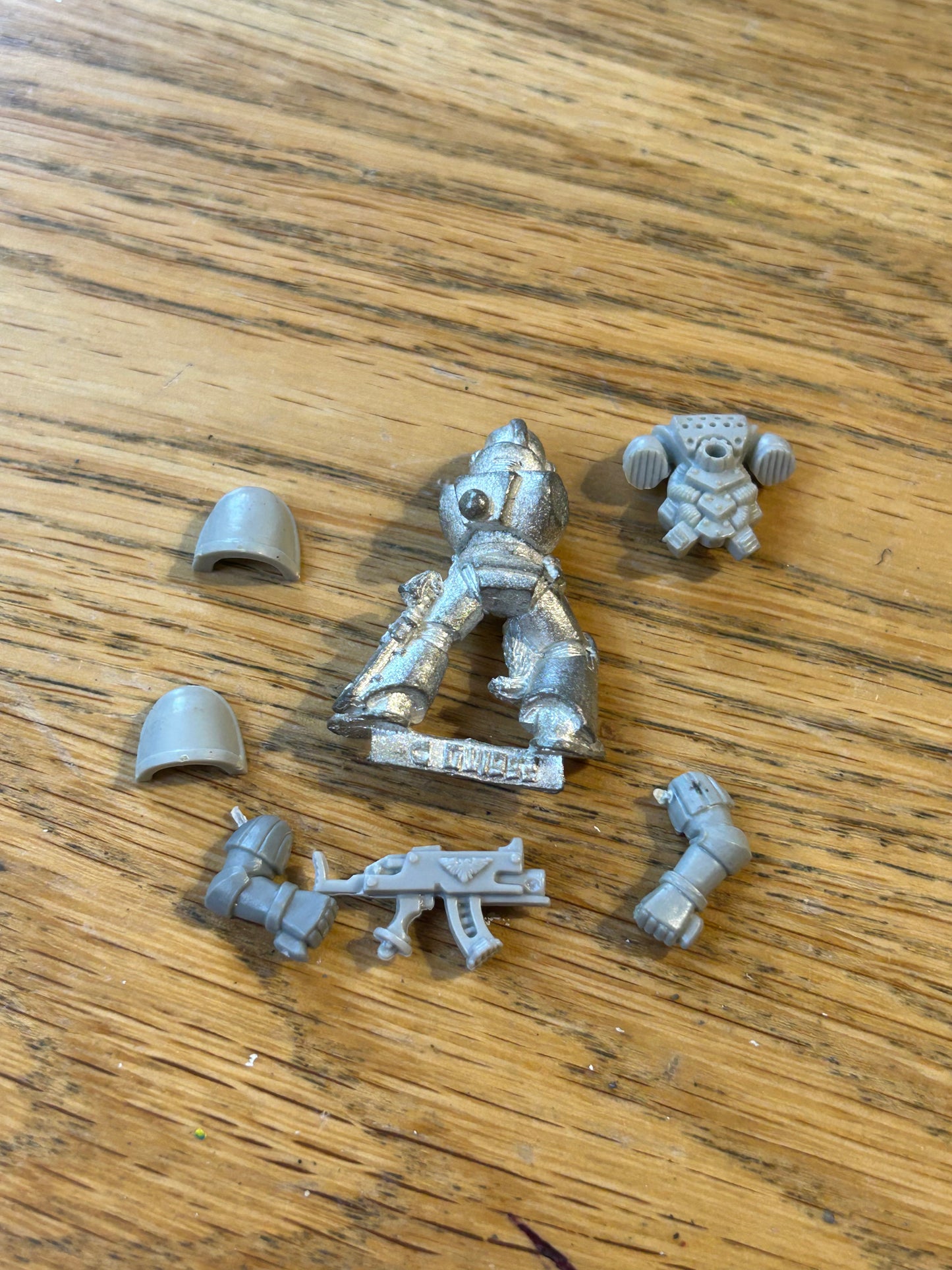 Games Workshop Warhammer 40k Space Wolves Blood Claw 1992 Marine Metal