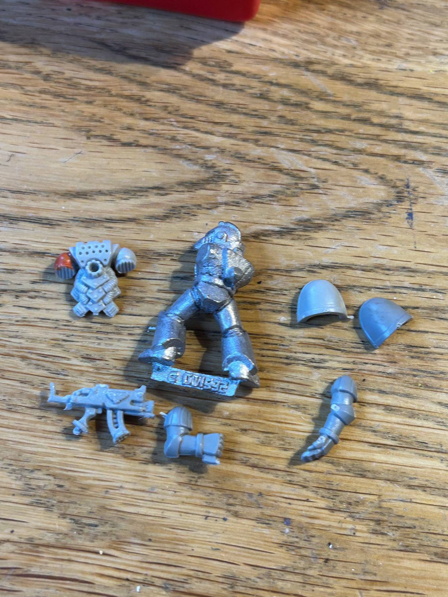 Warhammer 40k space marines MK6 armour 1