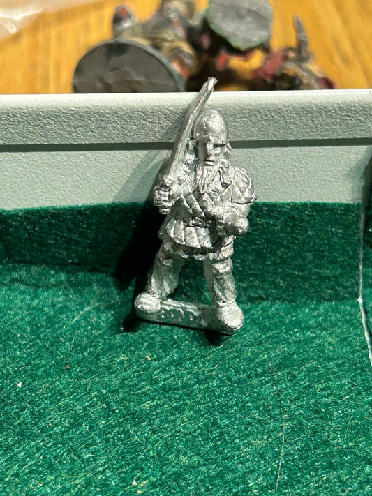 Games Workshop Citadel F8 Fighter Vikings Kueldulf Warhammer Viking Figure Sword