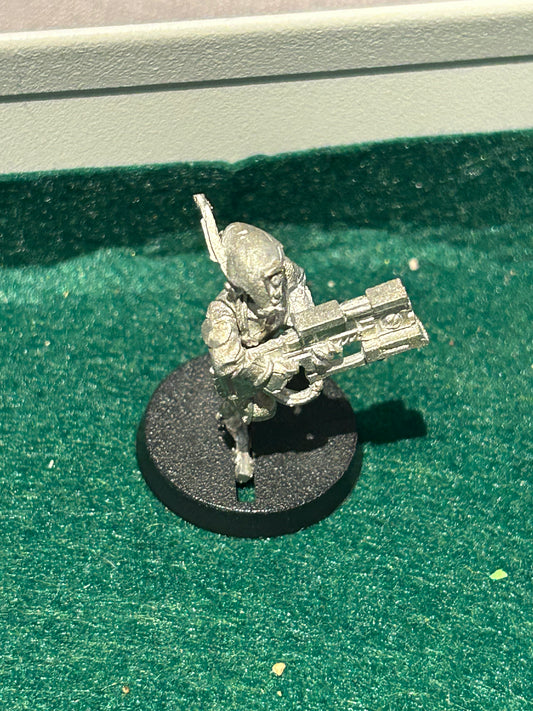 Pathfinder with pulse rifle Metal T'au Tau Empire Warhammer 40k