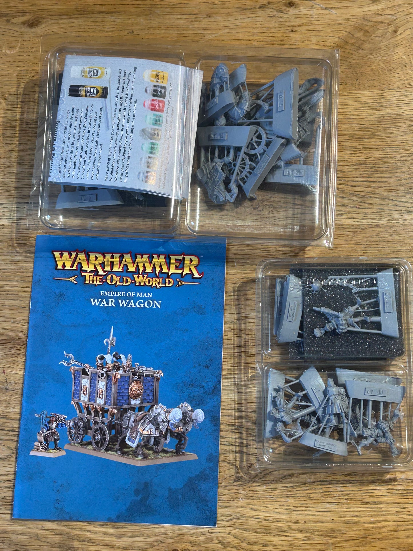 GamesWorkshop Warhammer The Old World Empire of Man War Wagon Forgeworld NIB New (box has a little wear as I spilt water on it)