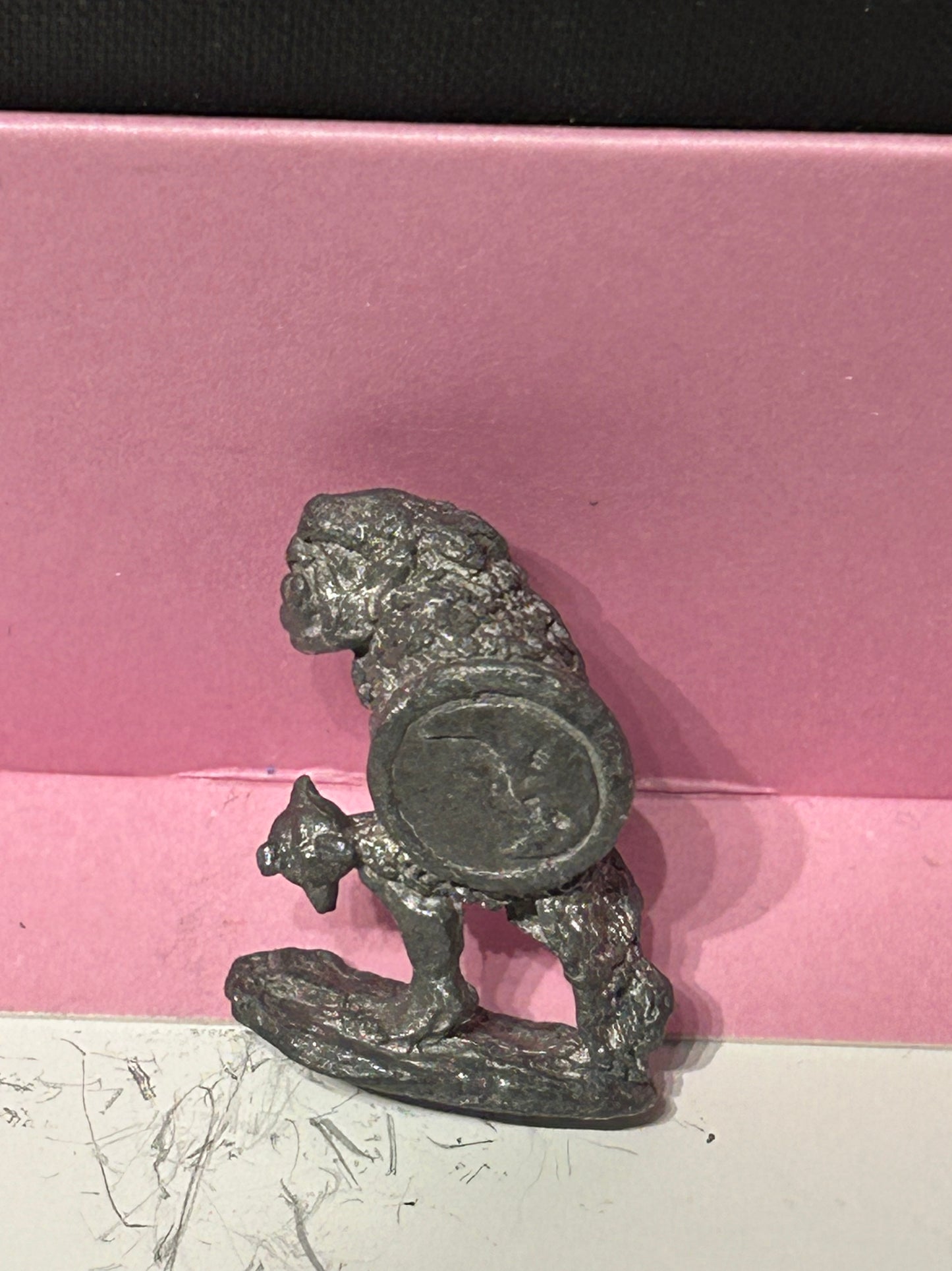 Citadel - Pre Slotta - Warhammer - C15 armoured Orc Warrior - Mace and shield 1984