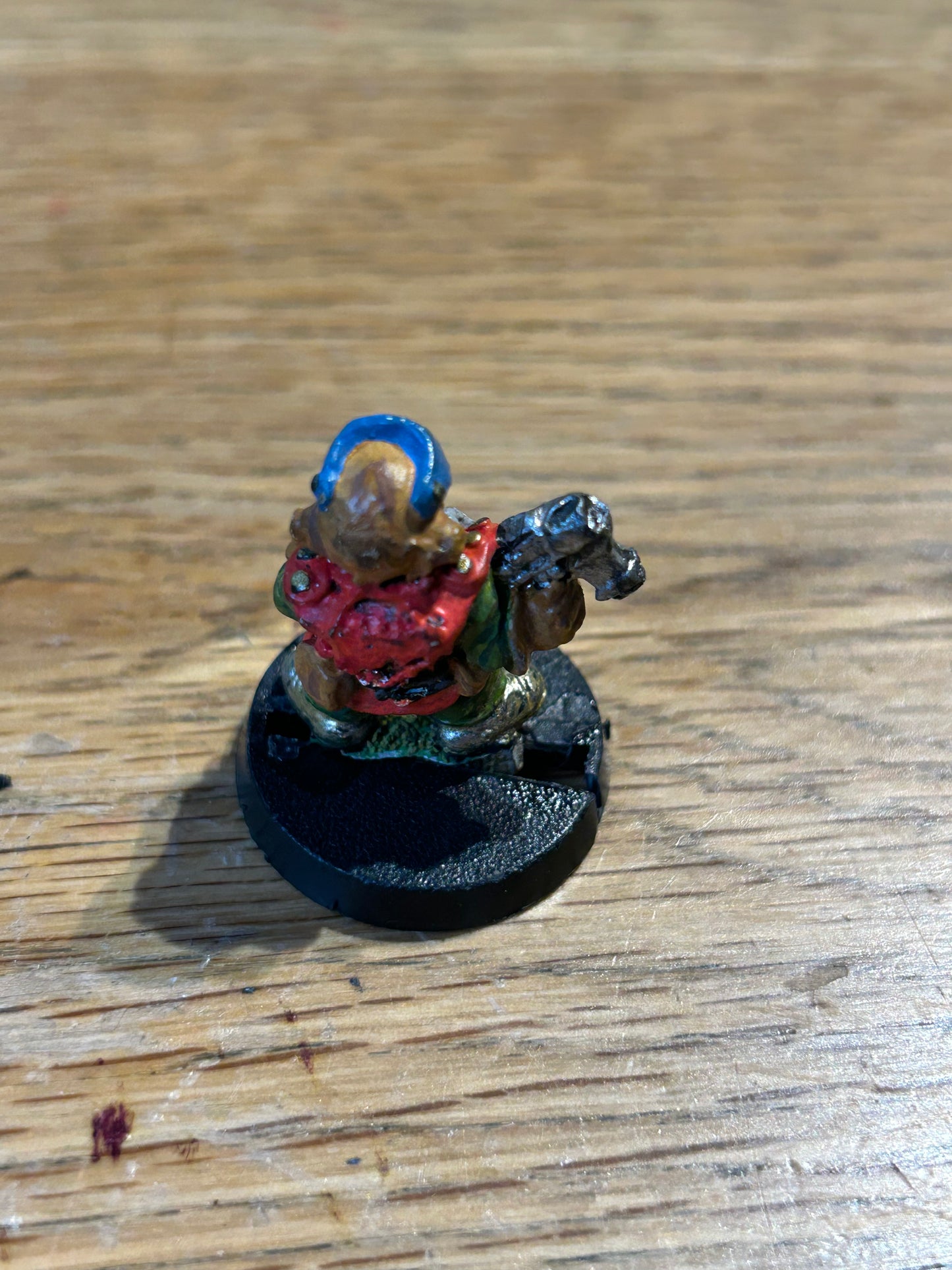 Warhammer 40k rogue trader iron claw squat with autogun (autogun has been cut down to look like a bolt pistol)