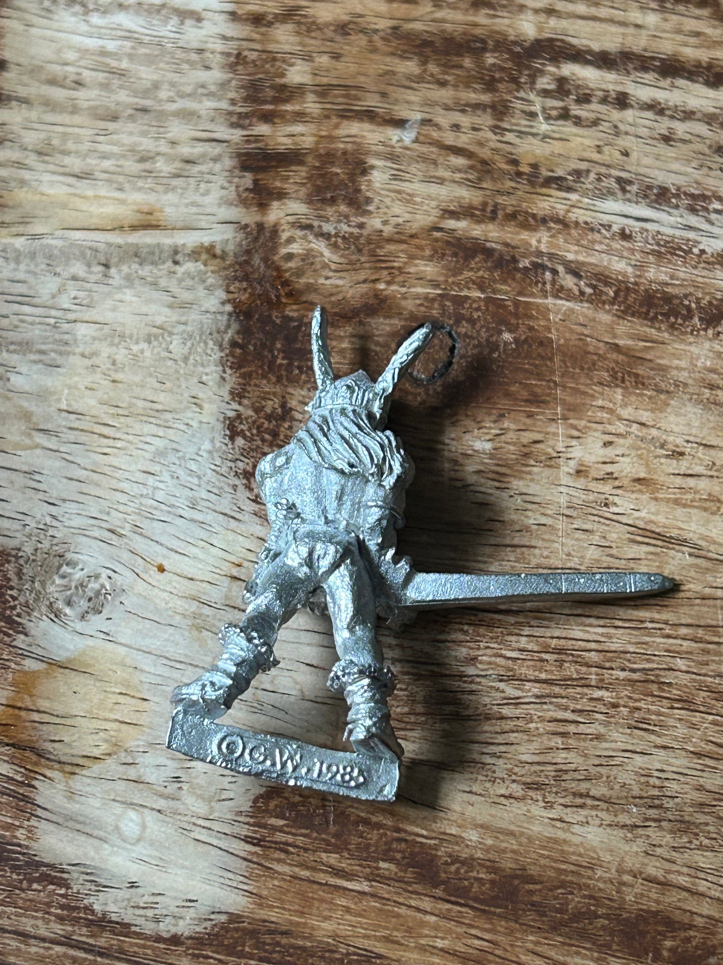 Warhammer Fantasy Barbarian F3 Norse double-handed sword