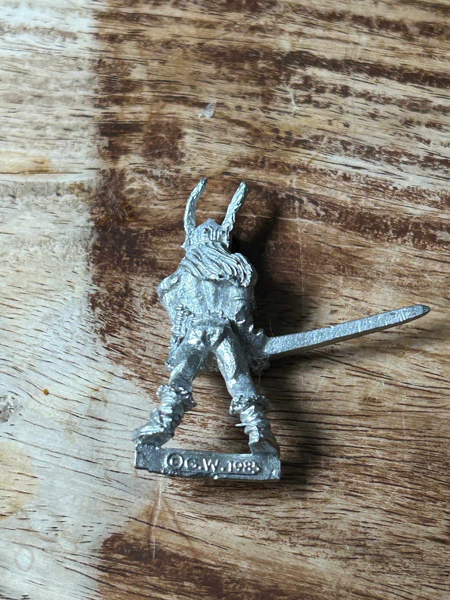 Warhammer Fantasy Barbarian F3 Norse double-handed sword