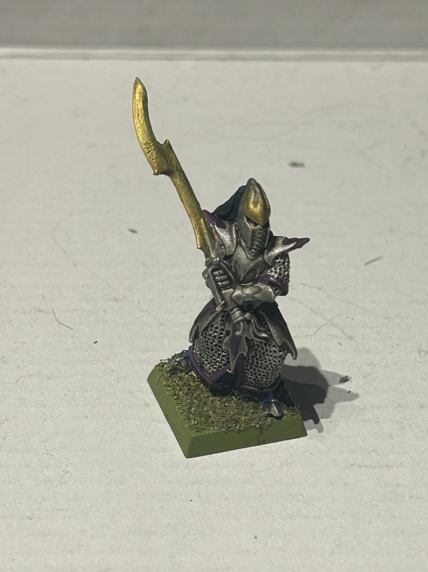 Warhammer fantasy dark elf executioner