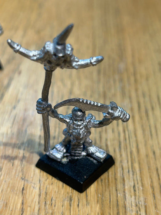 Warhammer fantasy forest goblin standard bearer