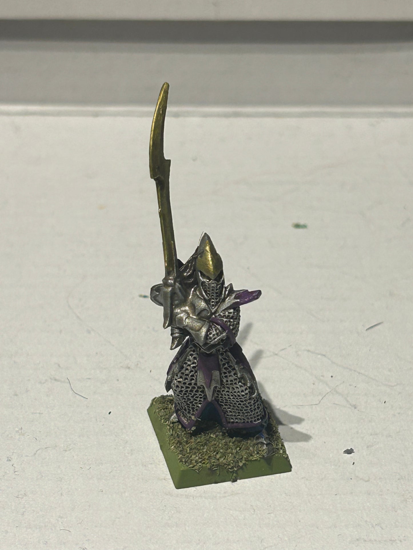 Warhammer fantasy dark elf executioner