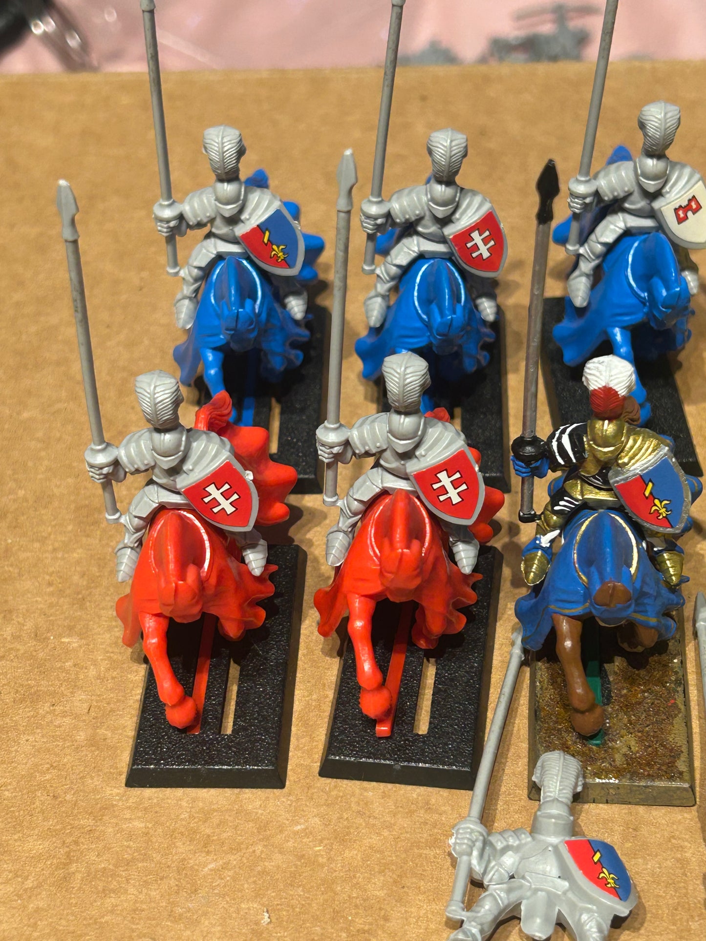 Warhammer fantasy MB Battle masters empire knights x 10 (found an extra grey horse that’s not in the photo).