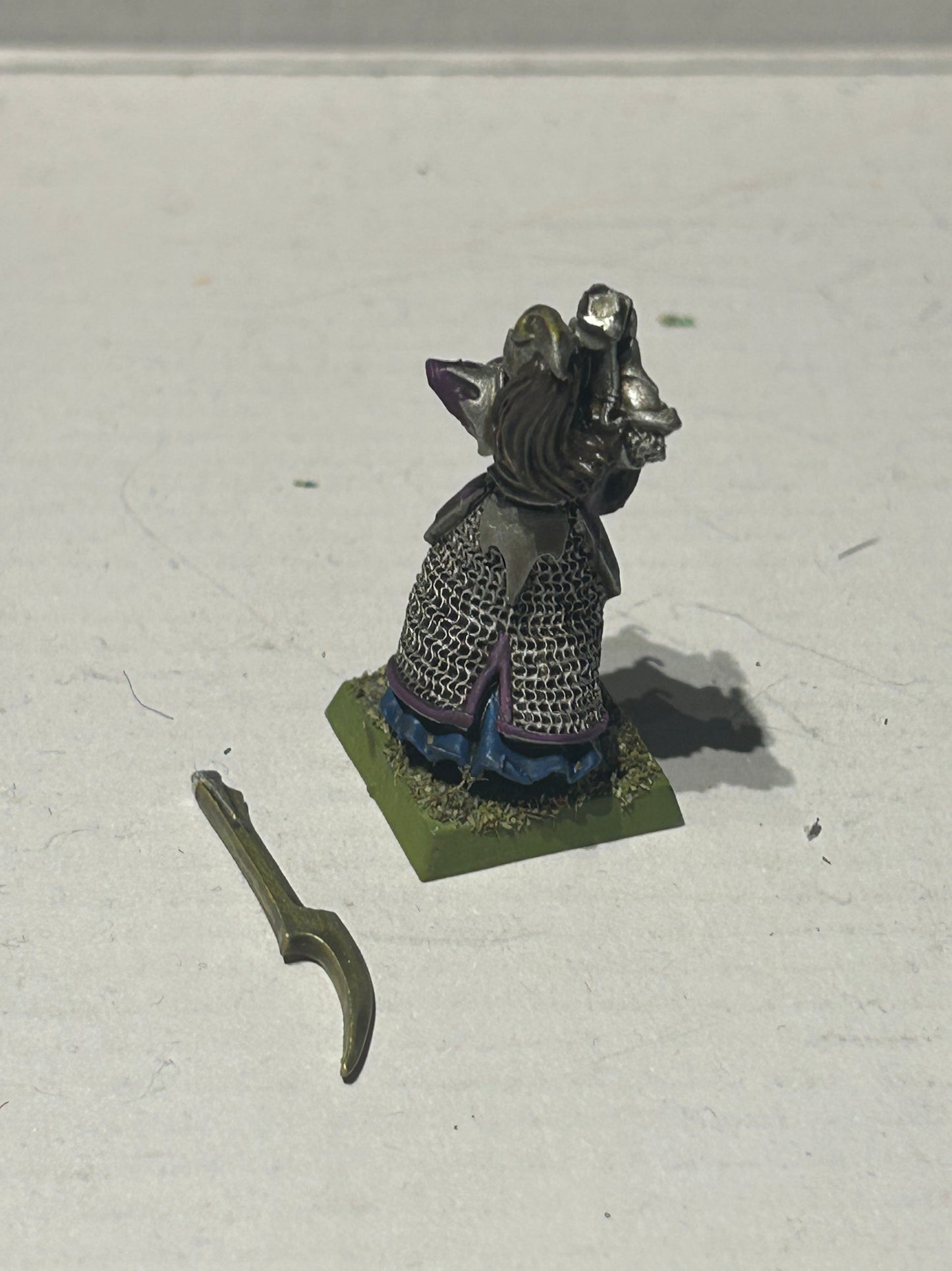 Warhammer fantasy dark elf executioner