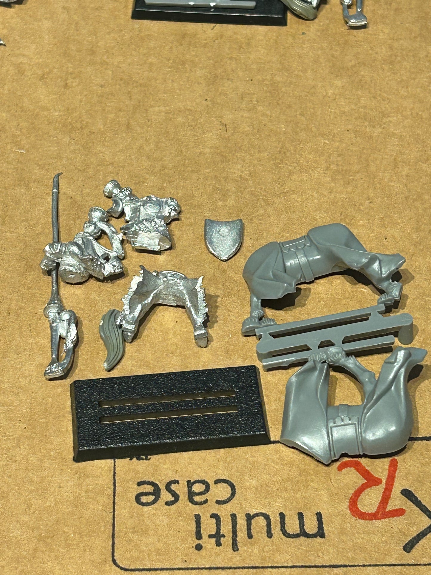 Warhammer fantasy bretonnian grail knight 5th edition