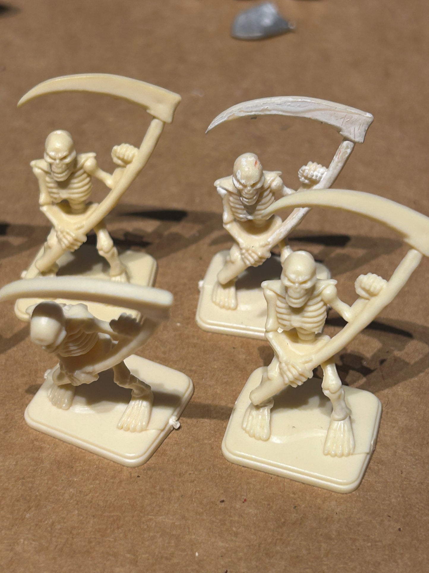 Heroquest skeletons x8 warhammer fantasy undead (two are missing part of weapon, and the rest have bending to feet)
