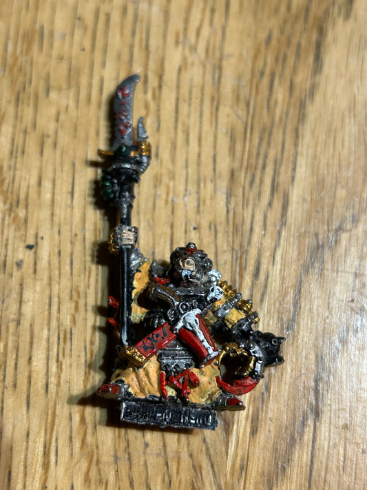 Games Workshop Warhammer Skaven Chief Warlock Ikit Claw Metal Figure (missing his backpack)