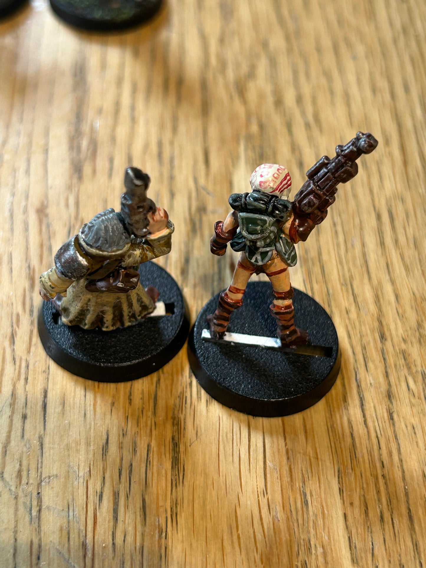 EM4 miniatures chequer gangers x2 great for necromunda or stargrave