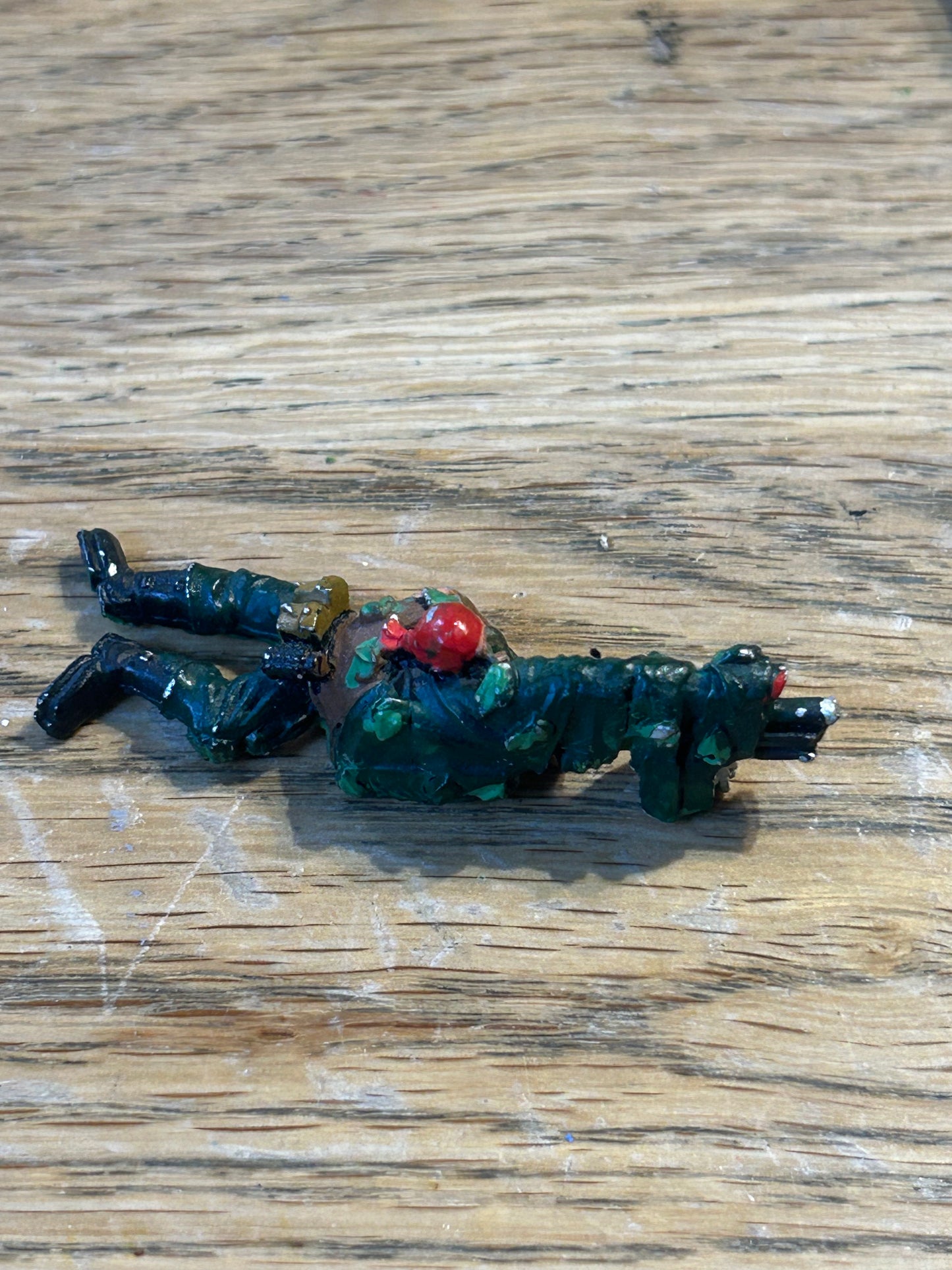 Citadel Warhammer 90s 40K Imperial Guard Catachan Sniper (broken gun barrel)