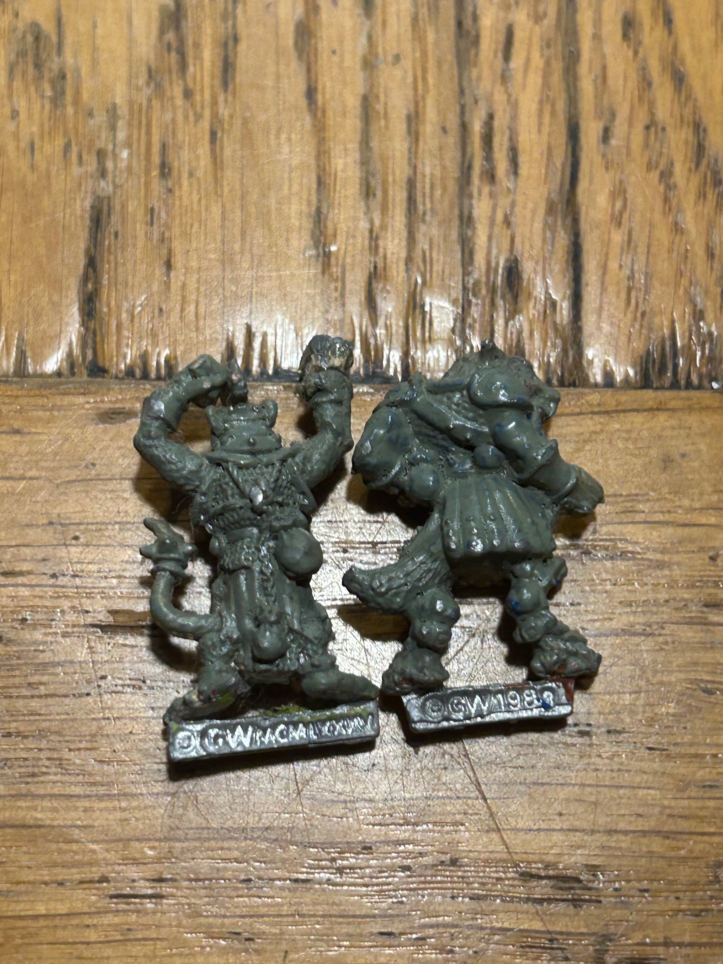 Warhammer Fantasy old world skaven champion and beastman broken