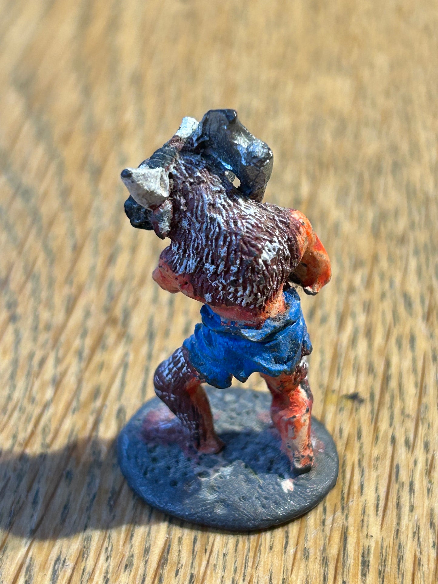 RUNEQUEST BOX 4 (V1)9 BEASTMAN MINOTAUR w BATTLE AXE C24 (C1-06) Metal, See Pics