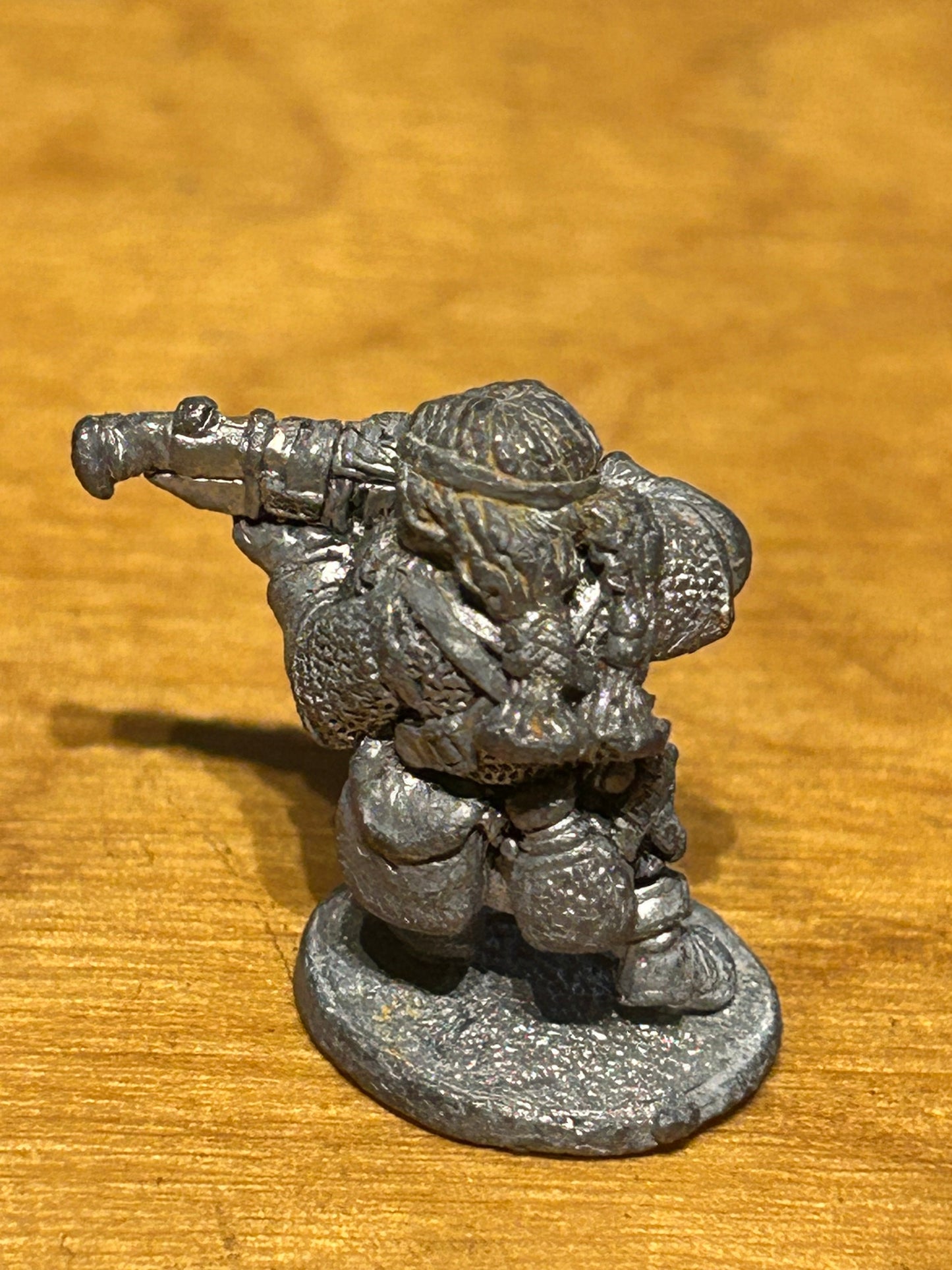 DW11 DWARF WITH ARQUEBUS Asgard miniatures