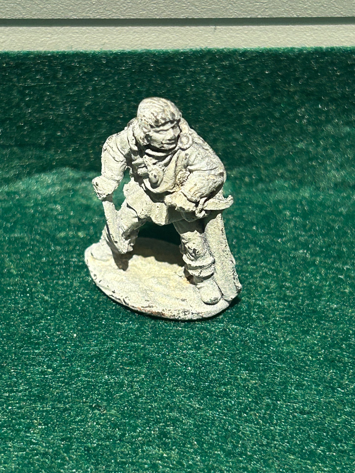 Warhammer Citadel C02/2b Wizard with wand Metal Figure 1980s GW