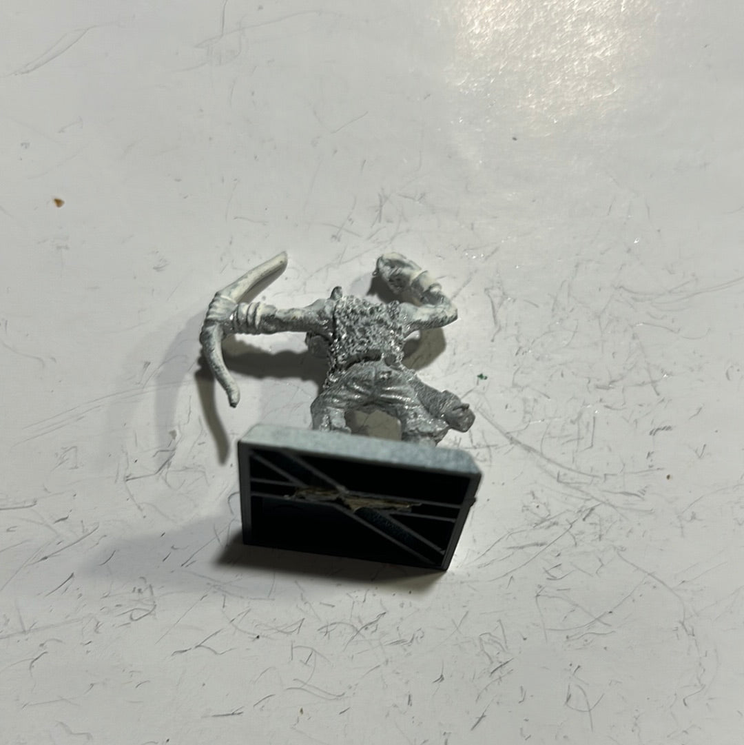 Warhammer fantasy marauder miniatures orc archer x1 (6 of this sculpt available)