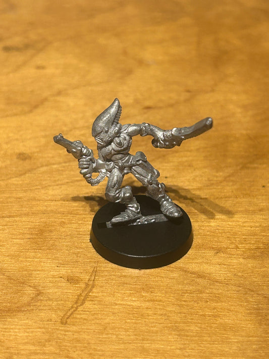 Warhammer 40k Rogue Trader Eldar Striking Scorpion
