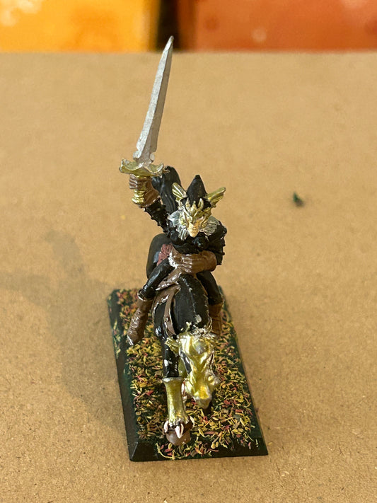 DRAG7 DRAGON MASTERS HIGH ELF HERO with sword and helmet MOUNTED METAL ELVES WARHAMMER MELNIBONEAN