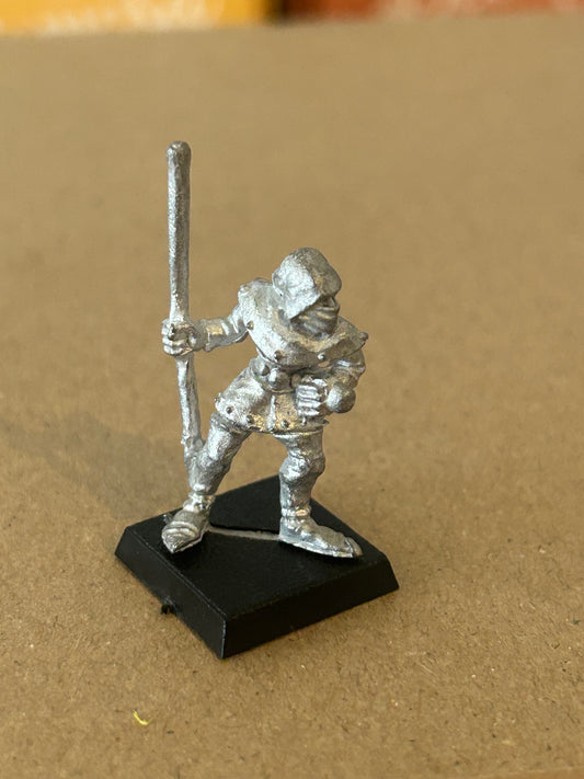 Warhammer Fantasy old world wood elf with javelin