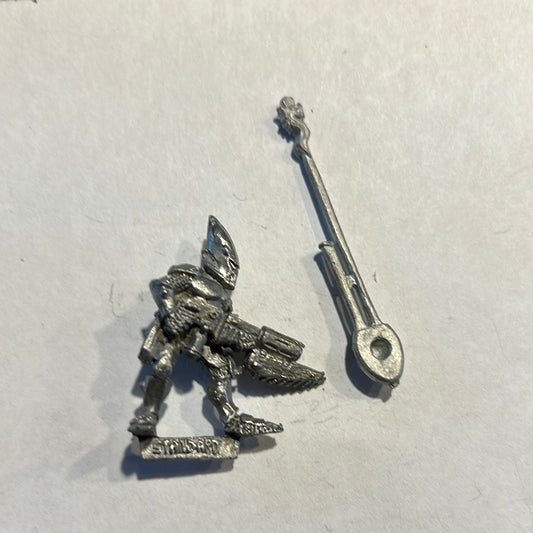 Rogue Trader Warhammer 40k Eldar Guardian standard Bearer