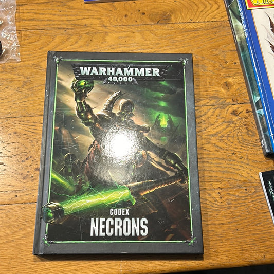Codex: Necrons - Warhammer 40K 8th Edition (Hardback)