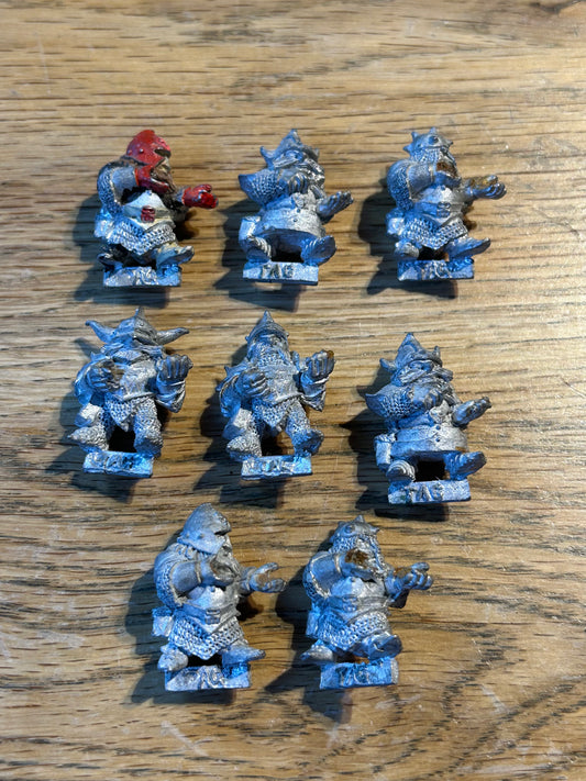 Damaged Warhammer fantasy Chaos Dwarf Xbow 'Crossbow troopers (no crossbows and they all have damage to their backs where the previous owner removed or partially removed their axes and straps)