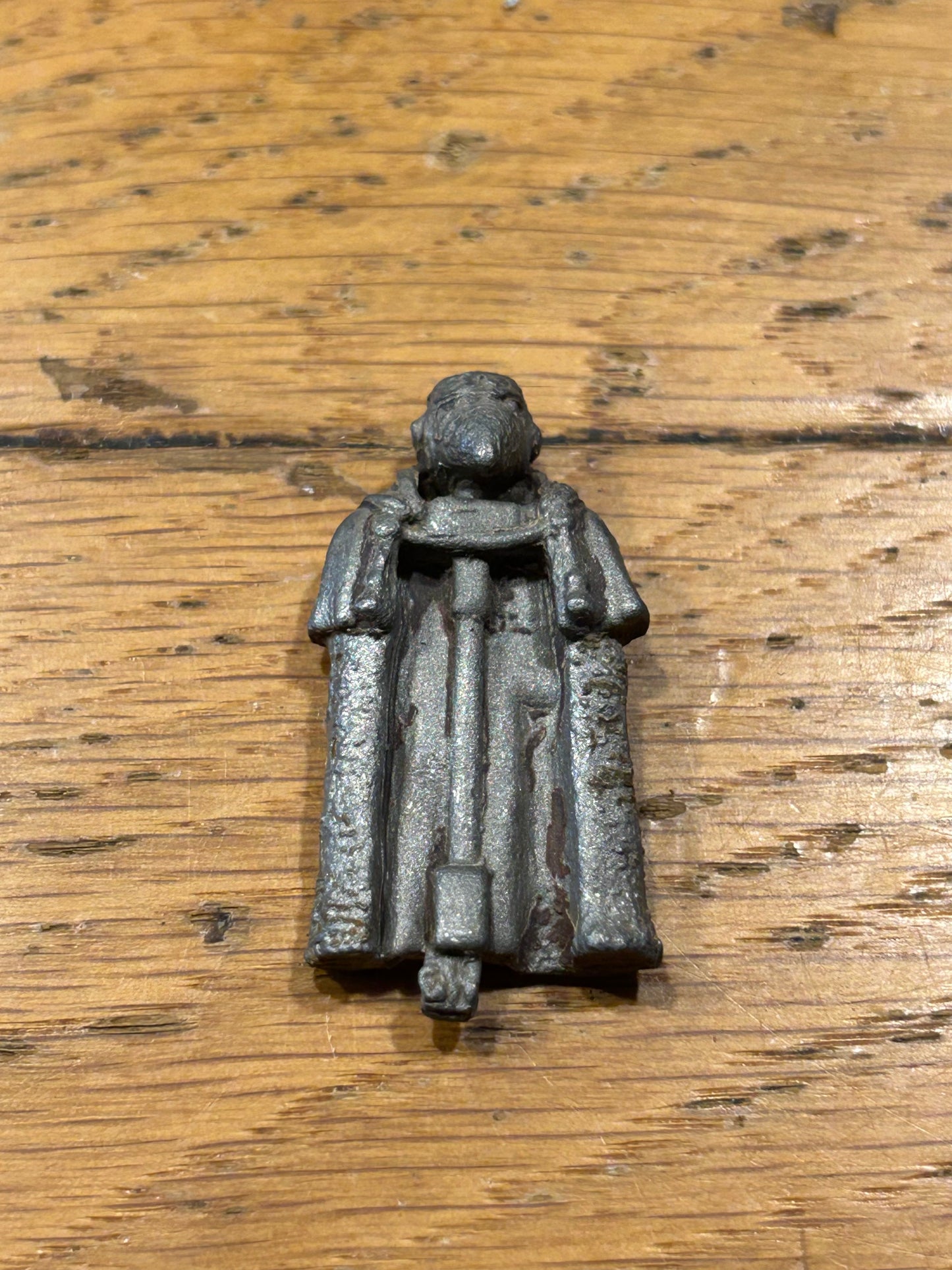 Warhammer 40k Marneus Calgar Rogue Trader imperial commander on throne banner/armour stand
