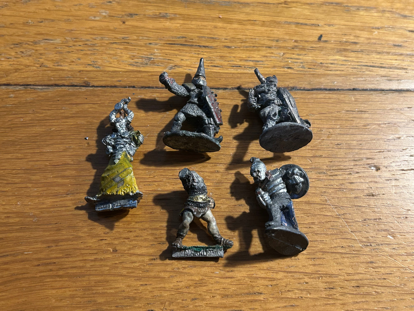 Warhammer fantasy warriors of chaos broken miniatures x4