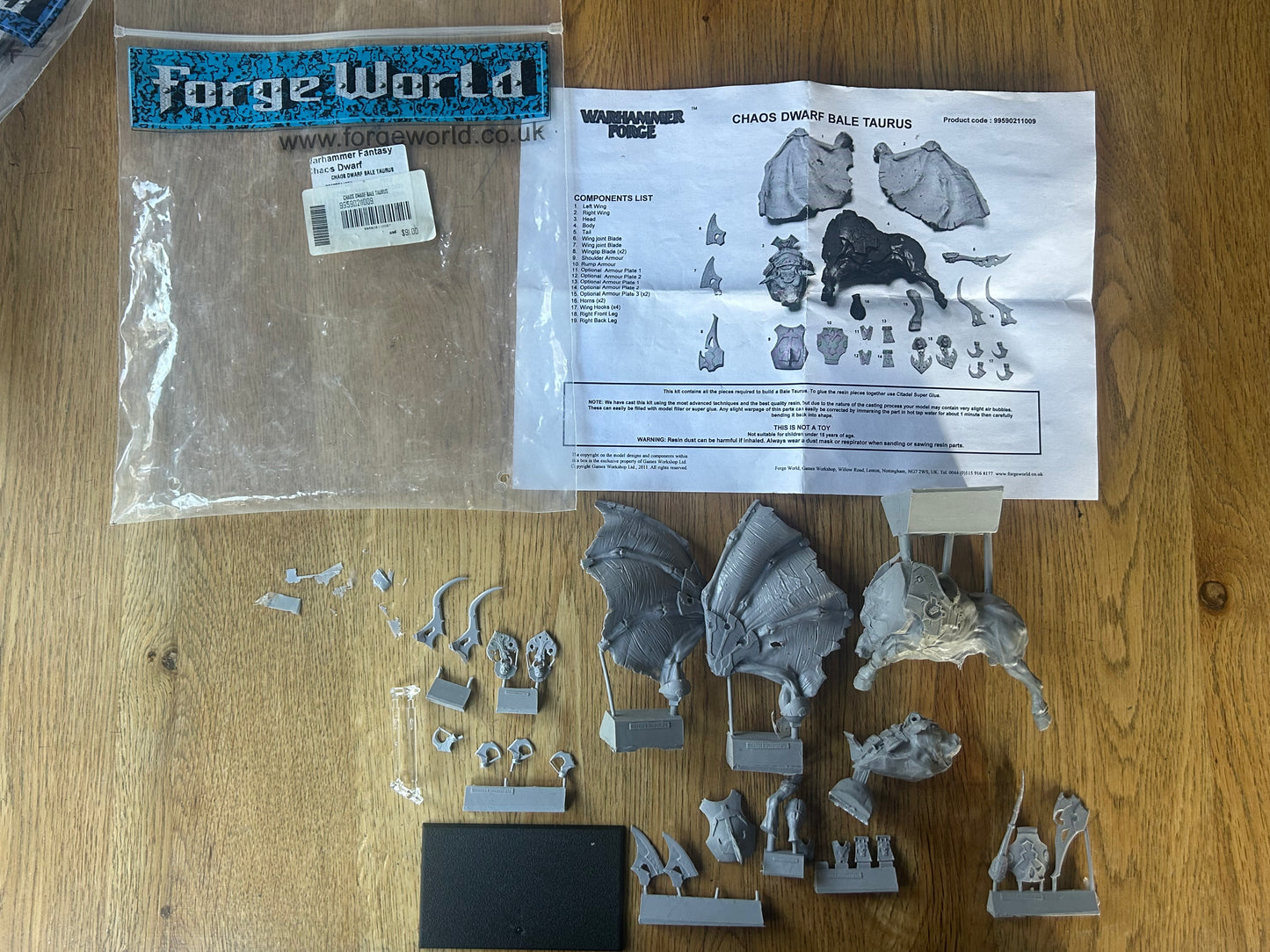 Warhammer fantasy chaos dwarfs forge world Bale Taurus in bag and on Sprue (some of the parts have come off the sptues but it’s complete)