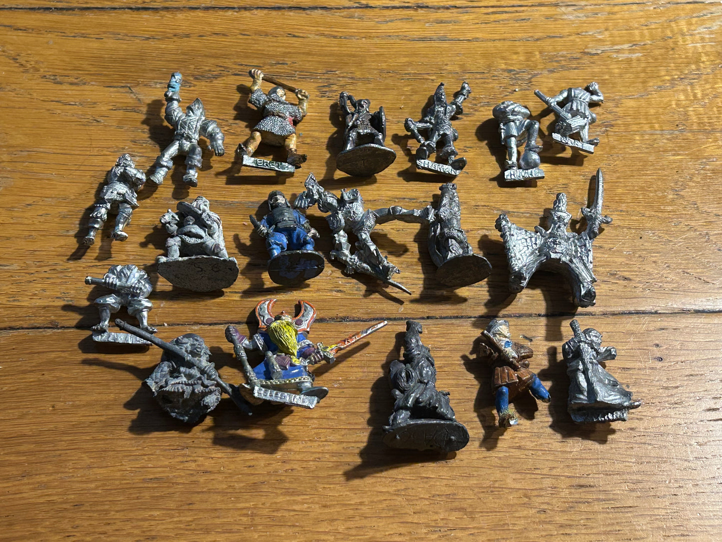 Warhammer fantasy broken miniatures job lot empire/humans x18