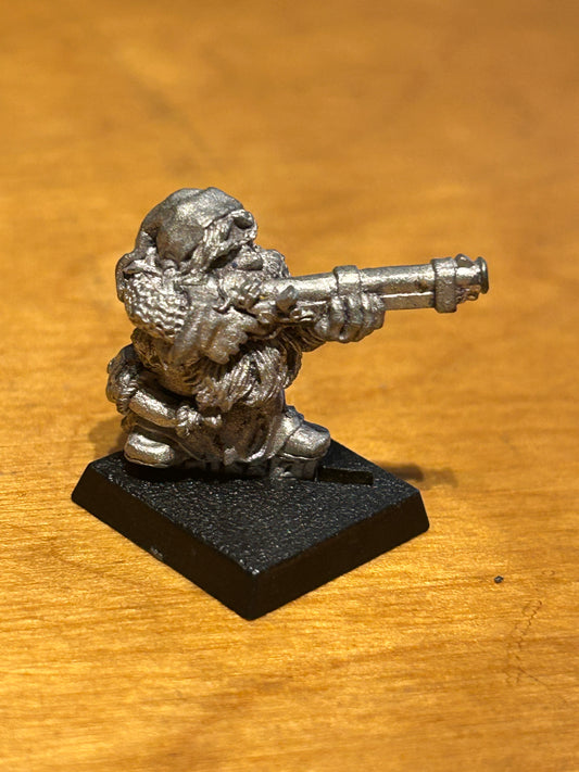 Warhammer Fantasy Dwarves Marauder Dwarf Thunderer