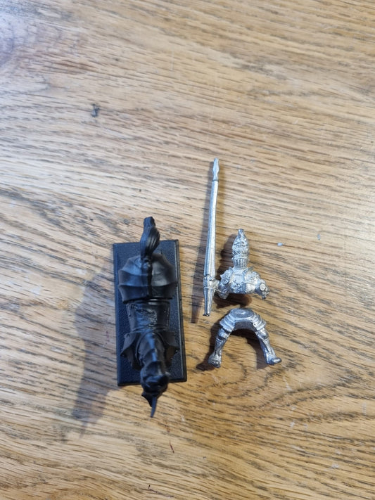 Warhammer Fantasy Battles The Old World Rare Knight of the Blazing Sun