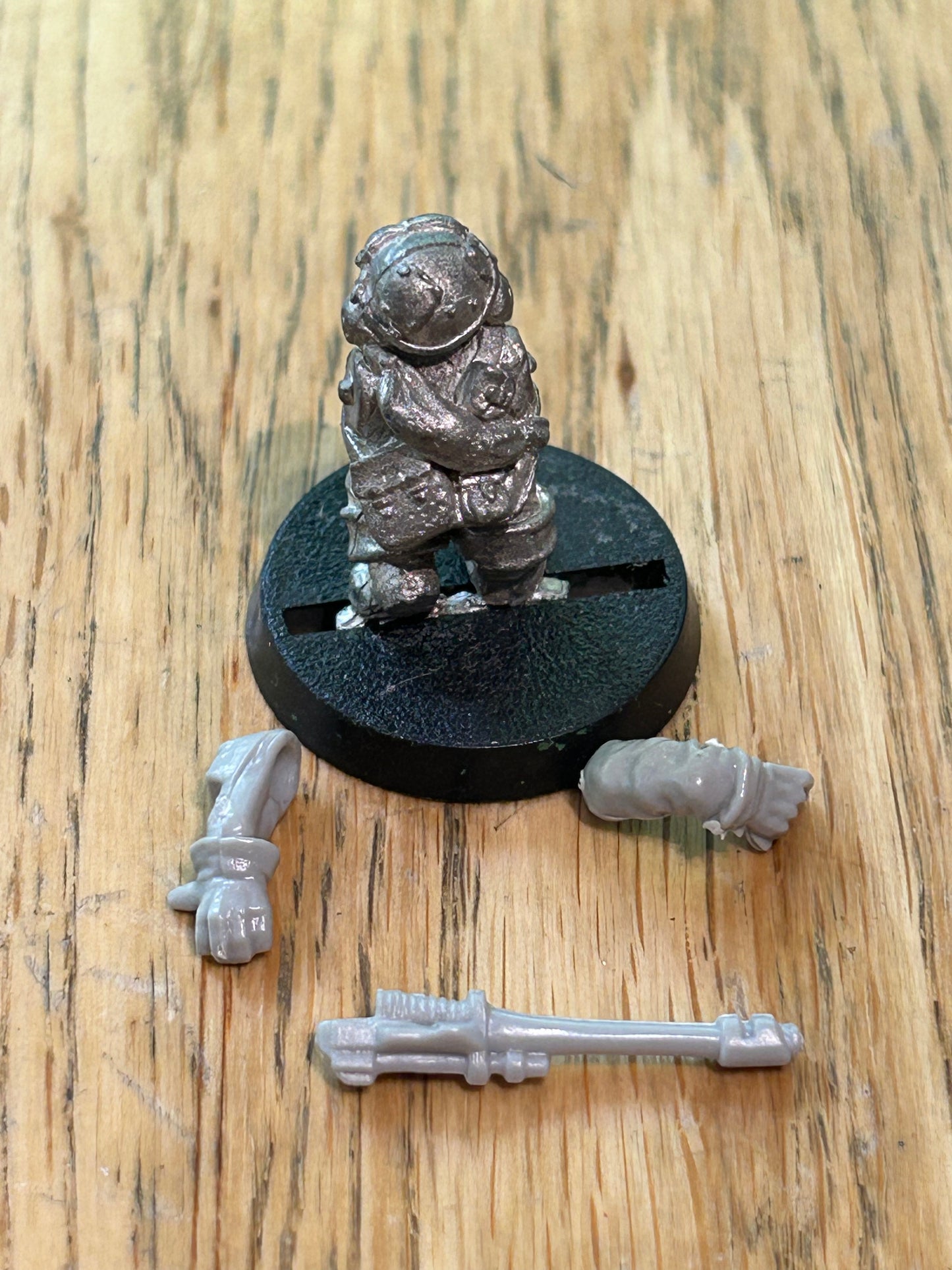 Rogue Trader Warhammer 40k Squat Adventurer