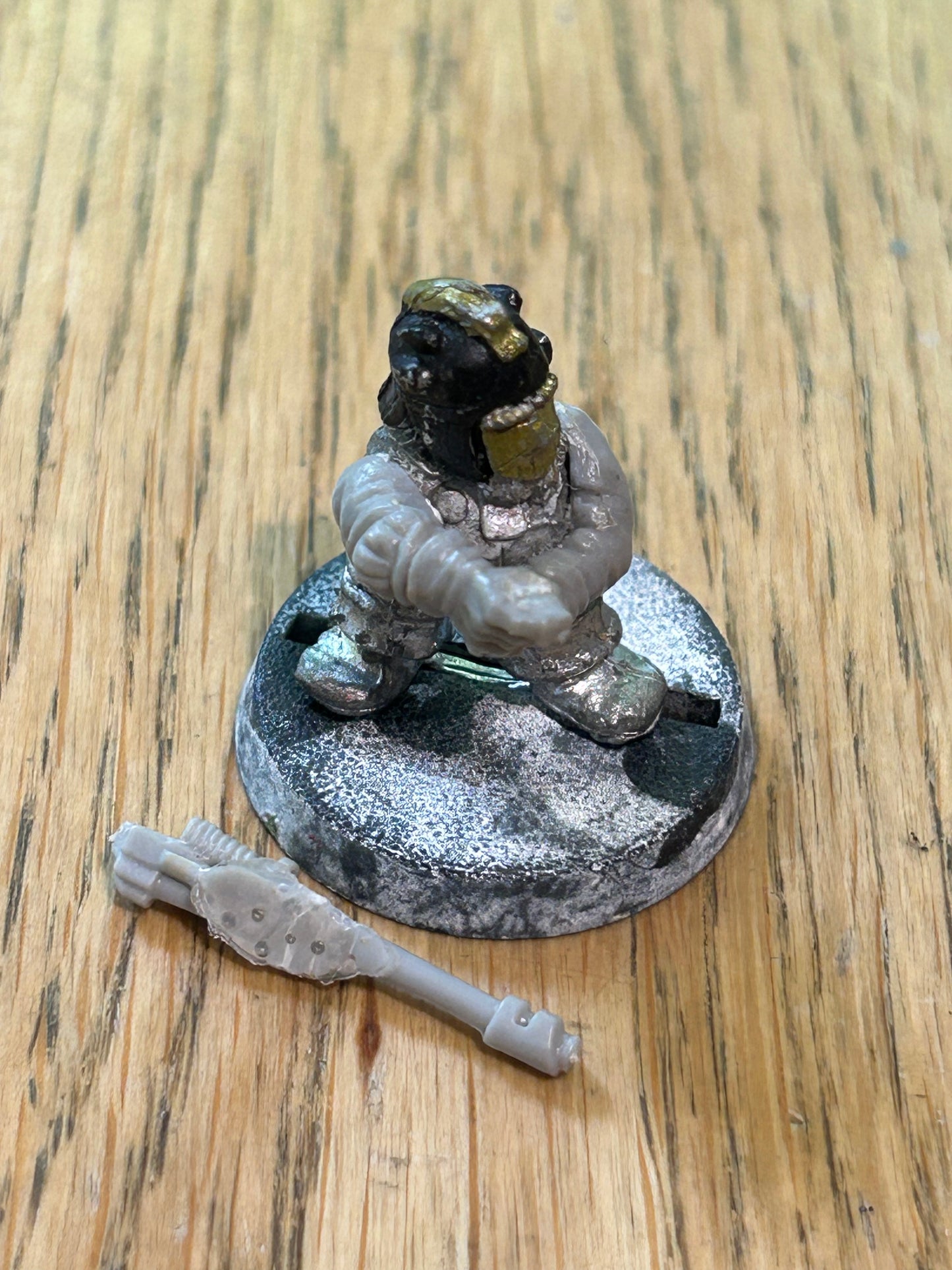 Vintage Warhammer 40k Squat 'Hearthguard' Rogue Trader Metal