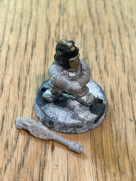 Vintage Warhammer 40k Squat 'Hearthguard' Rogue Trader Metal