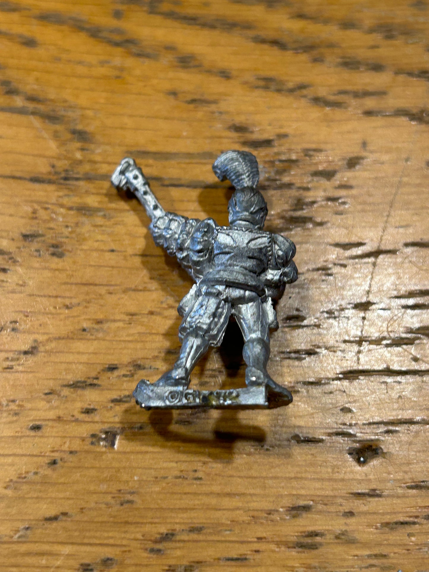 Warhammer fantasy empire war wagon crew with missing ball and chain