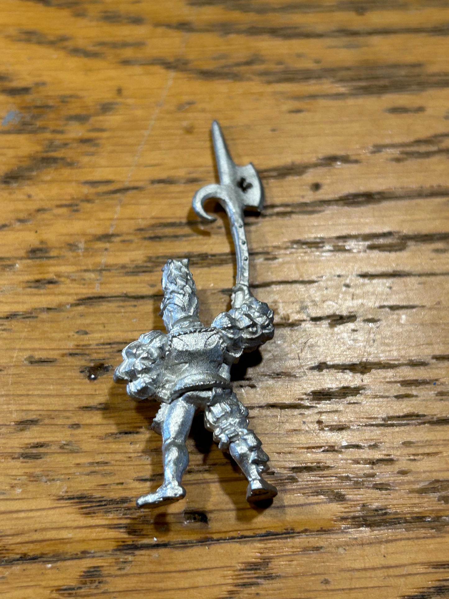 Warhammer Metal Empire War Wagon Crew Crewman with halberd