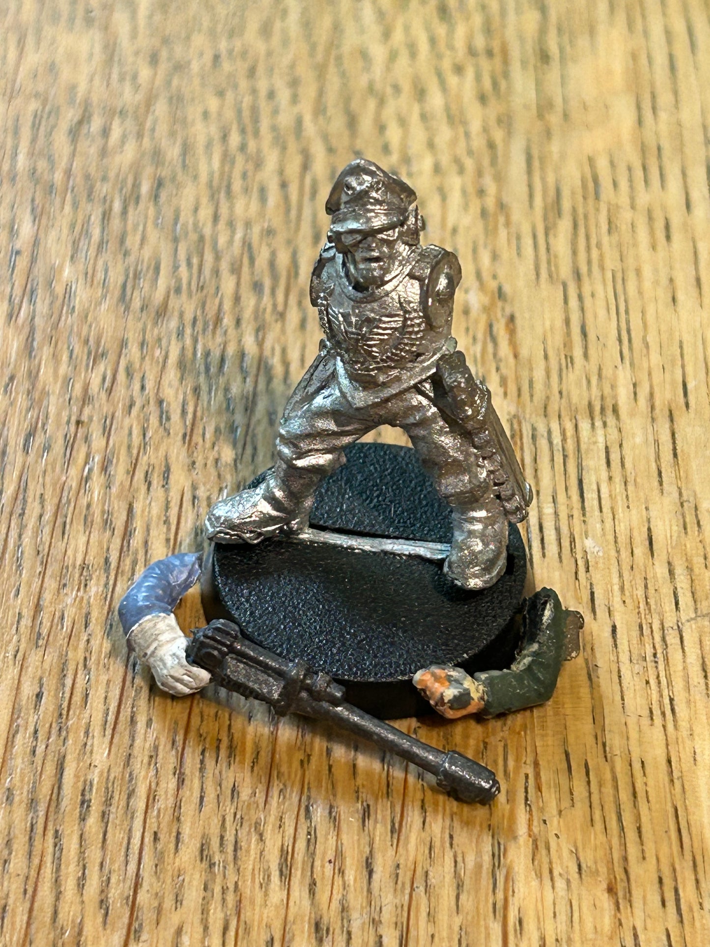Warhammer 40k - Imperial Guard- Classic Rogue Trader  Captain