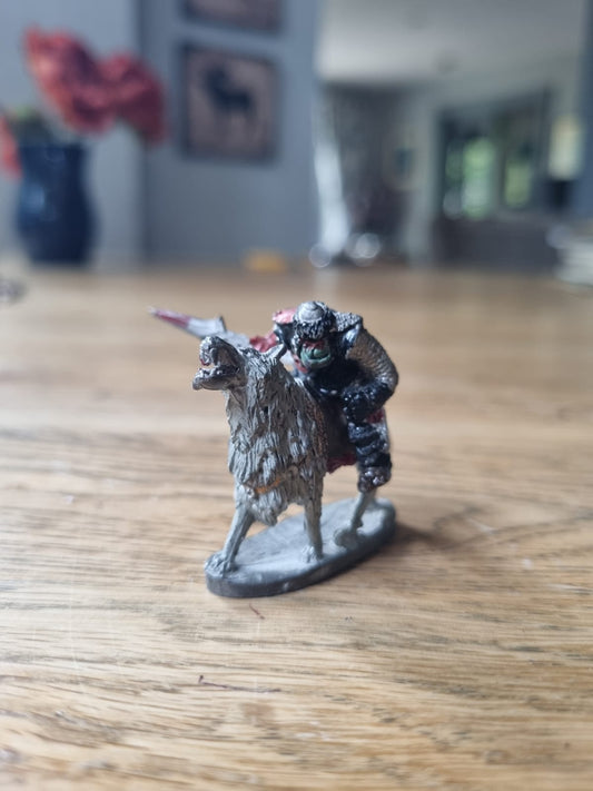 ORC WOLF & RIDER -- M15 CHRONICLE - 1986 - CITADEL WARHAMMER fantasy